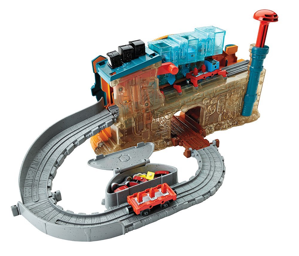 thomas take and play trains